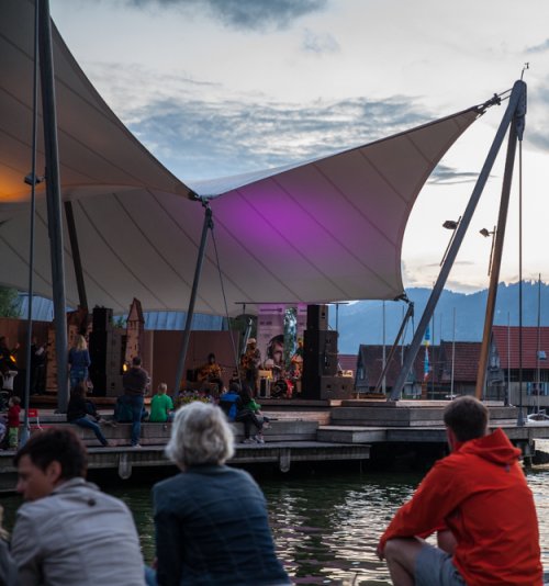 Live@Seebuhne_View from across_ALPSEE_ I AM SOMEBODY Concerts series by Alain Nkossi Konda