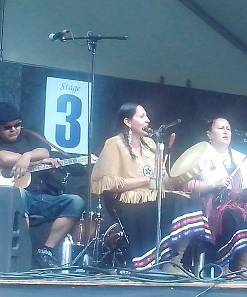 2014 Vancouver Folk Festival by Iskwew Singers