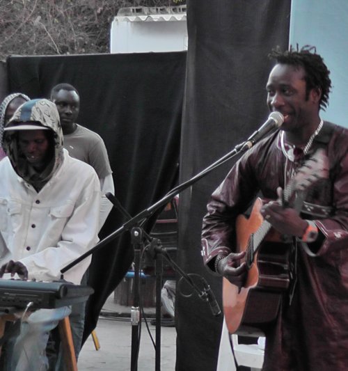 gig in Dakar by Amadou Diagne
